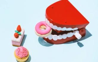 Виды материалов для зубных протезов