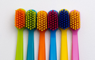 Какую зубную щётку выбрать?